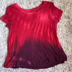 American eagle red tye dye shirt